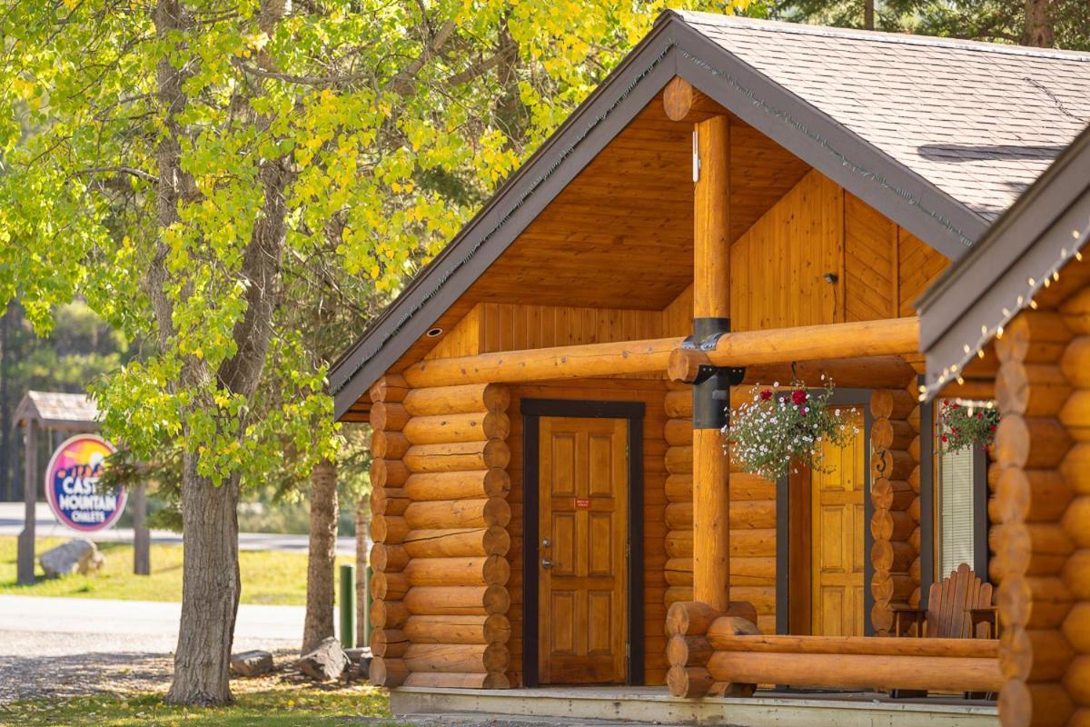 Castle Mountain Chalets Buitenkant foto